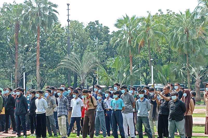 Polisi tangkap 169 remaja yang lakukan konvoi berkedok bagi takjil