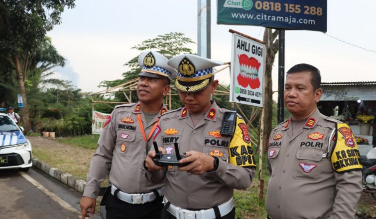 Polresta Tangerang Uji Coba Tilang Elektronik Menggunakan Drone