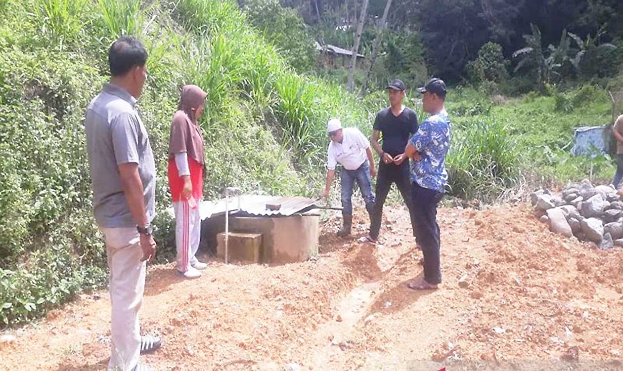 Polri Peduli Lingkungan Bantu Warga Bangun Sumur Bor Air di Padangsidimpuan