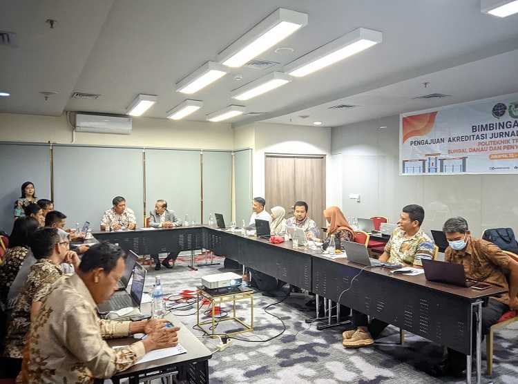 Poltektrans SDP Palembang Laksanakan Bimtek Akreditasi Jurnal