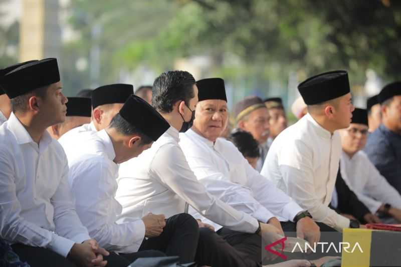 Prabowo Sebut Idul Fitri Momentum untuk Introspeksi Diri