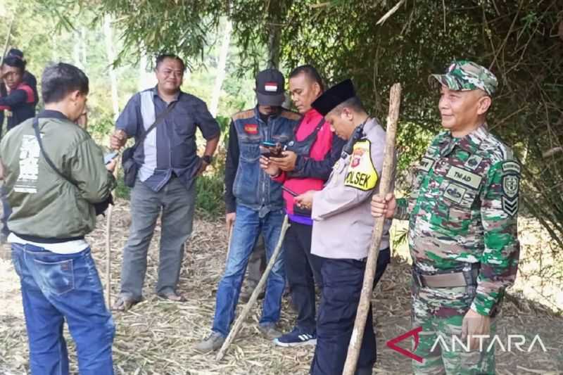 Prajurit TNI dan Polisi Memburu Pemuda Penganiaya Dua Lansia di Sukabumi