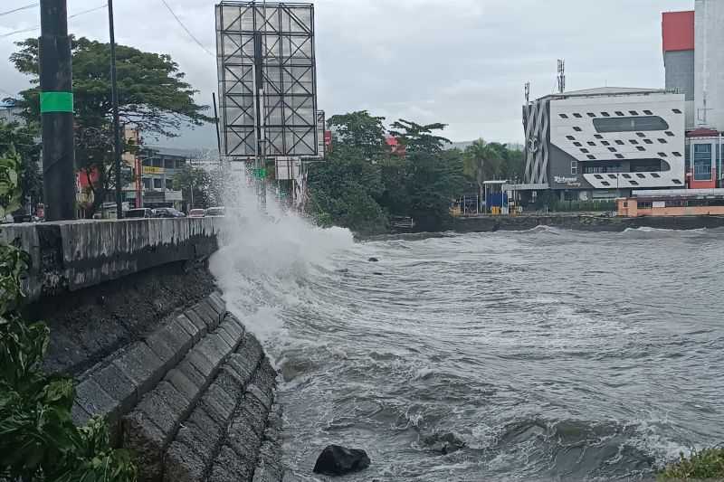 Prakiraan Cuaca Terbaru, BMKG: Waspadai Gelombang Empat Meter Perairan Sulawesi Utara