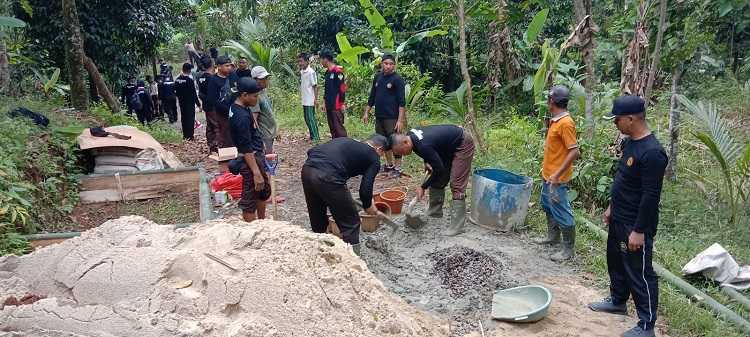 Pramuka Wirakarya Laksanakan Kerja Bakti dan Bina Kejuangan di Banten