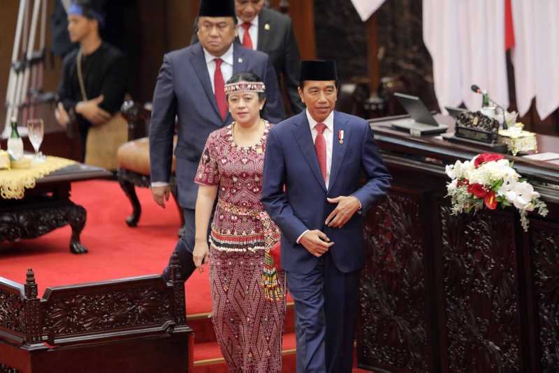 Presiden Jokowi Akan Menaikkan Gaji ASN termasuk PNS Pada APBN 2024 3