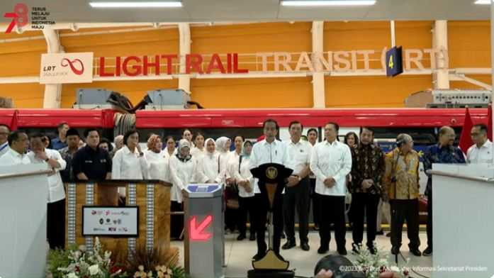 Presiden Jokowi Resmikan Operasionalisasi LRT Jabodebek