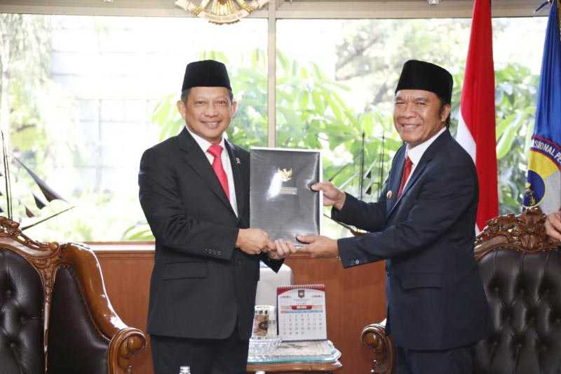 Presiden Perpanjang Jabatan Pj Gubernur Banten