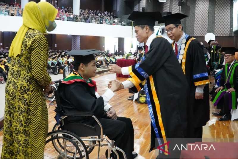 Prestasi Membanggakan! Universitas Lambung Mangkurat Cetak 974 Sarjana Merdeka Belajar