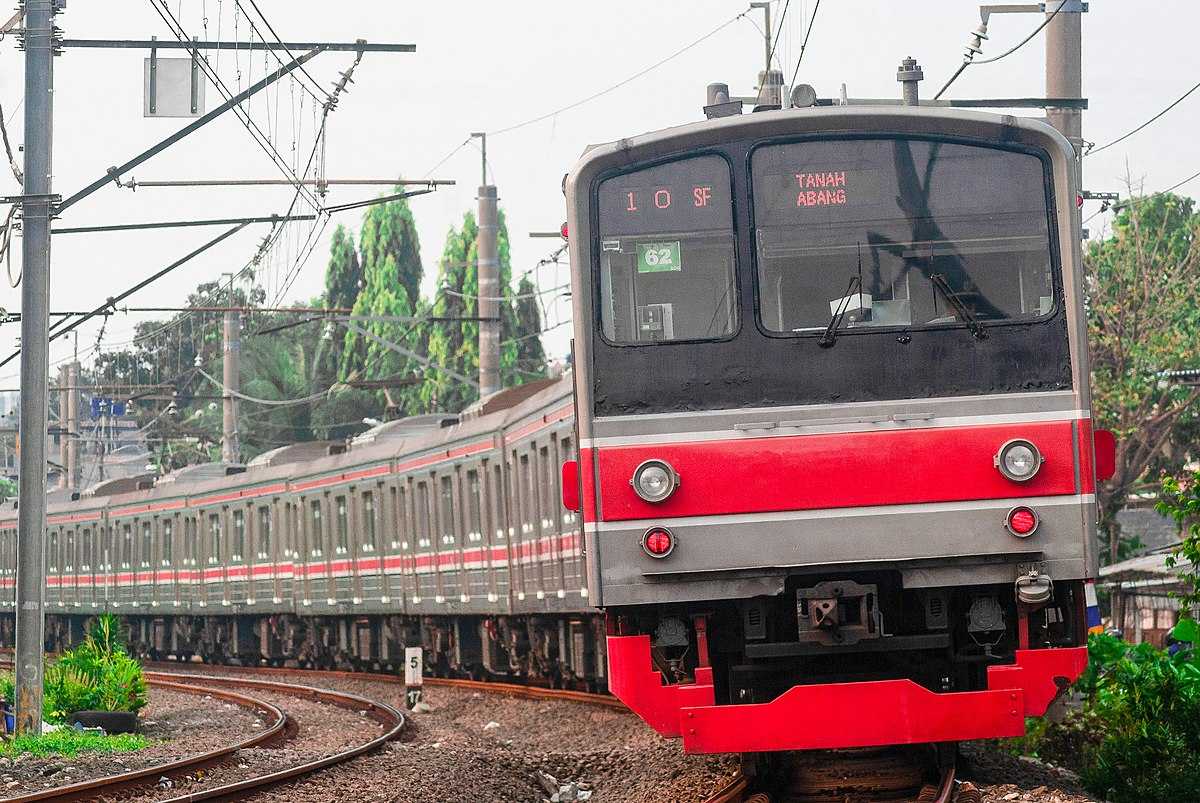 PT INKA Kaji Modifikasi Teknologi KRL