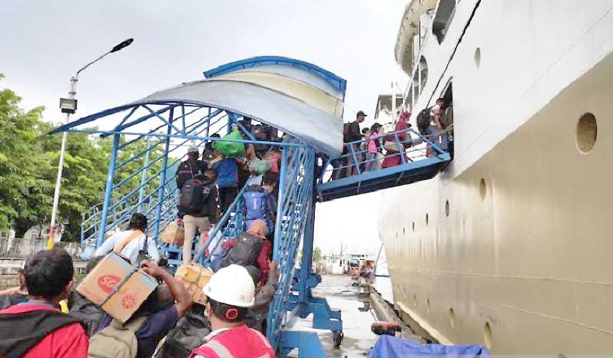 Puncak Mudik di Pelabuhan Kumai Kalteng Diperkirakan H-3 Lebaran