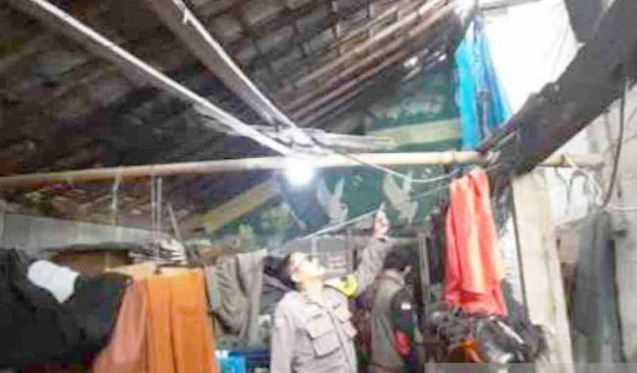 Puting Beliung Terjang Puluhan Rumah di Kabupaten Bekasi