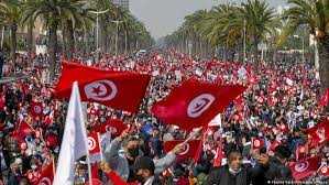 Rakyat Tunisia Bergejolak Menuju Konstitusi Baru, Sebagian Rakyat Mengganggap Itu Kudeta!