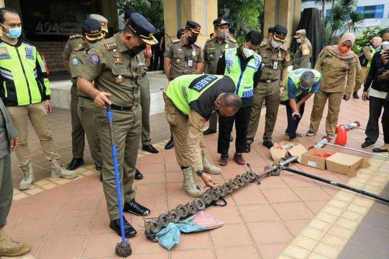 Ranjau Paku Semakin Meresahkan Pengguna Jalan