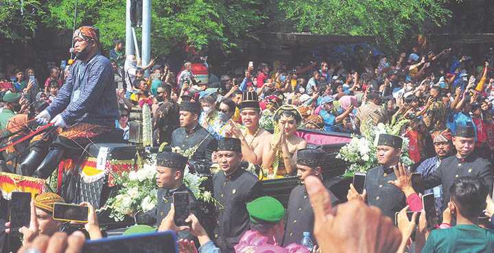 Ratusan Ribu Warga Nikmati Pesta Rakyat