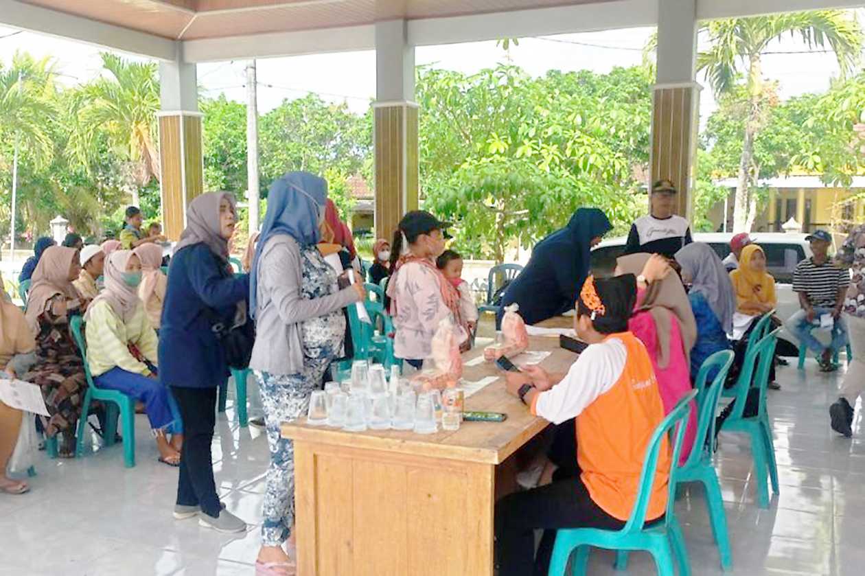 Ribuan Keluarga Rawan Stunting Terima Bansos di Banyuwangi