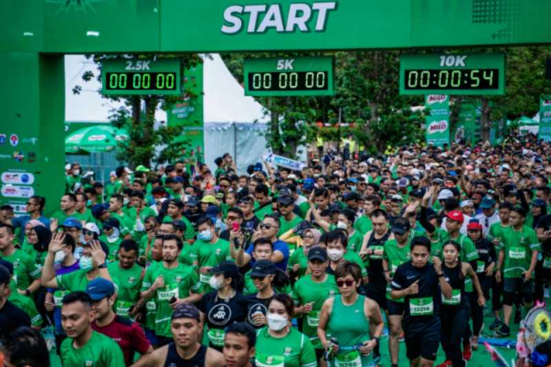 Ribuan Peserta Hijaukan GBK di MILO ACTIV Indonesia Race 2022 1