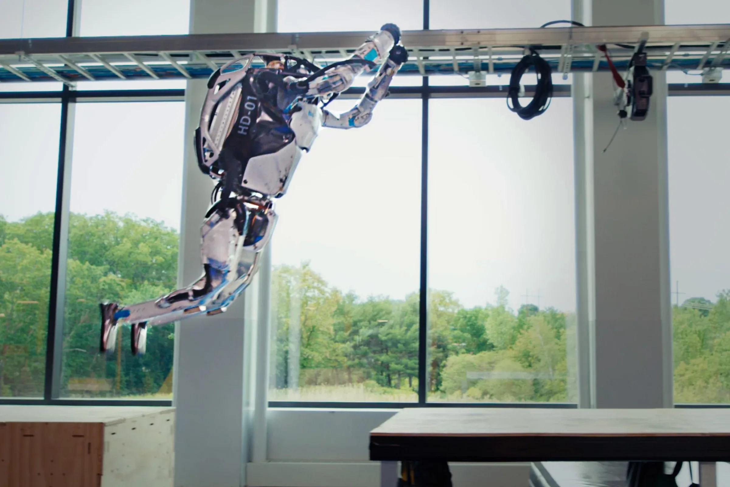 Robot Akrobatik Boston Dynamics Bisa Melakukan Parkour