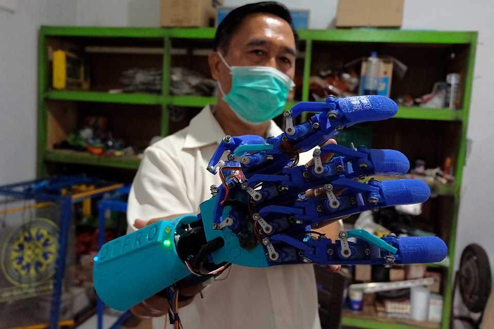 Robot Tangan