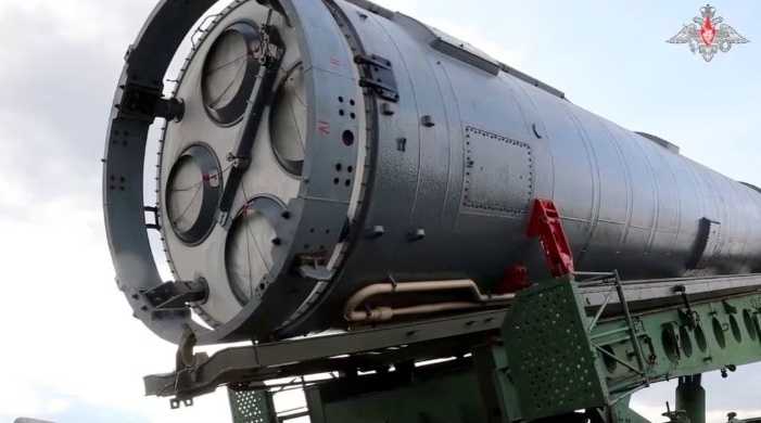 Rusia Memuat Rudal Hipersonik Nuklir Antar Benua Ke Dalam Silo Peluncuran