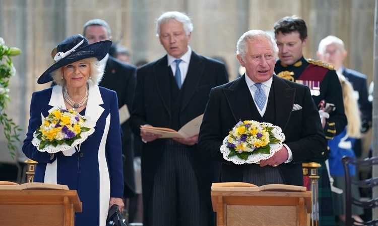 Sebelum Perayaan Jumat Agung, Untuk Pertama Kalinya Pangeran Charles dan Camilla Menghadiri Tradisi 'Royal Maundy'