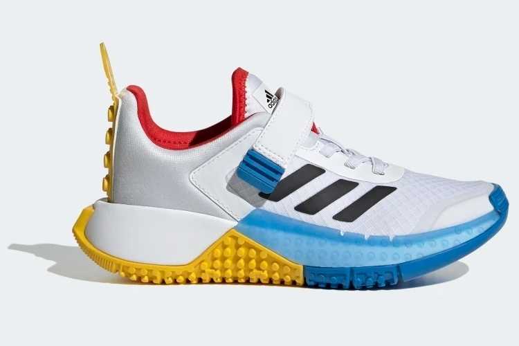 Sepatu Olahraga Adidas x LEGO Sangat Cocok untuk Penggemar Muda