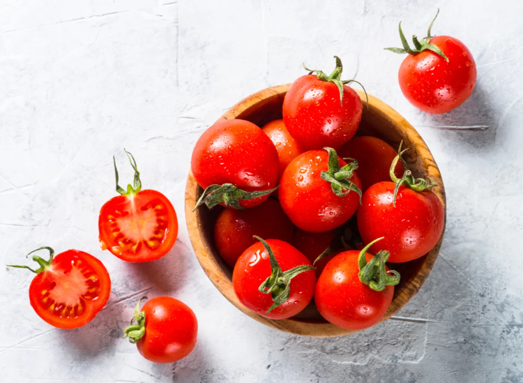 Simak! Ini Manfaat Luar Biasa Tomat untuk Kesehatan