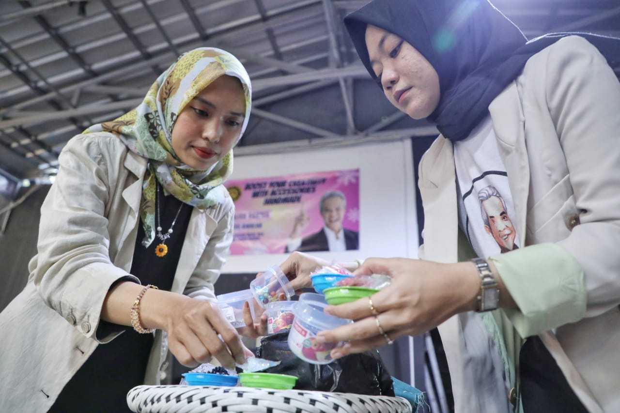 Srikandi Ganjar Banten Dorong Perempuan Lebih Produktif Lewat Praktik Kerajinan Tangan