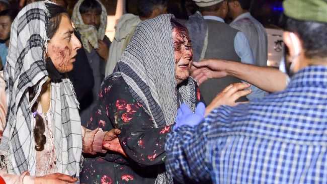 Sungguh Keterlaluan, Proses Evakuasi Warga Afghanistan Diserang dengan Dua Ledakan di Bandara Kabul Tewaskan 60 Orang