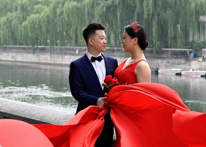 Tambah Angka Kelahiran, Tiongkok Beri Izin Cuti Menikah 30 Hari