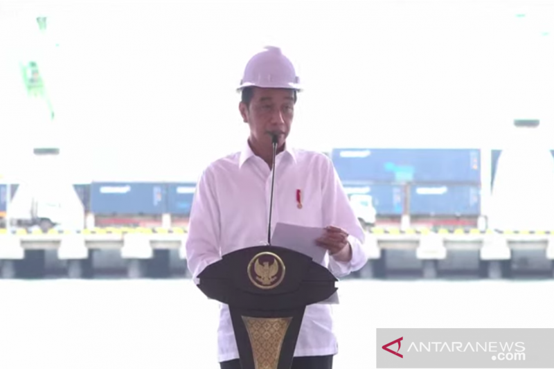 Terobosan Kebijakan, Presiden Jokowi: Penggabungan Pelindo Akan Tingkatkan Daya Saing