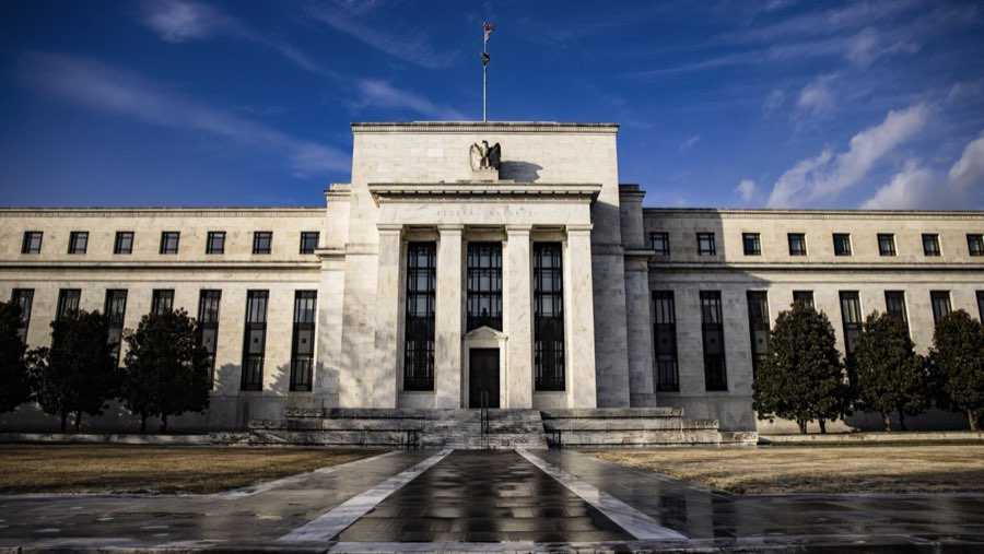 The Fed Harus Pertahankan Bunga Tinggi dalam Waktu Lebih Lama
