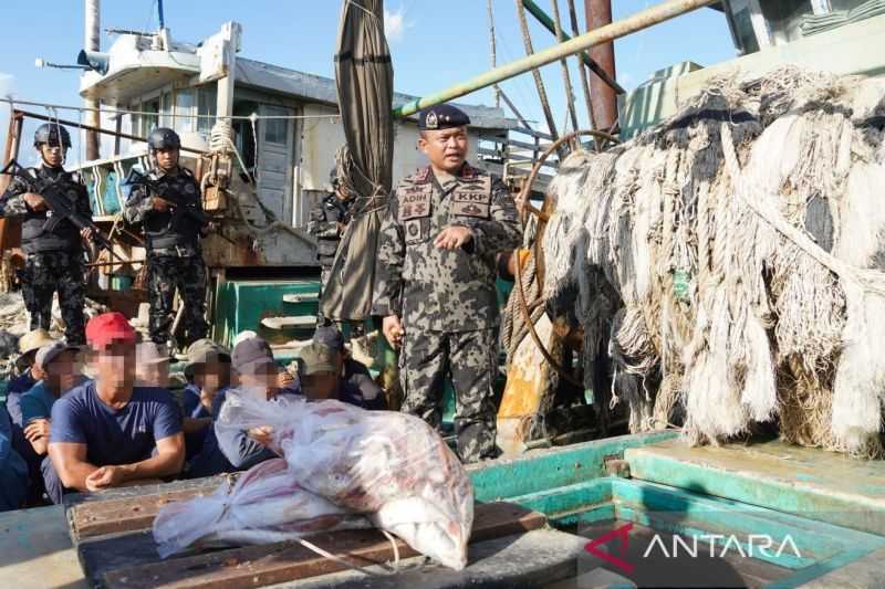 Tindak Tegas, KKP Amankan Enam Kapal di Wilayah Rawan Pencurian Ikan