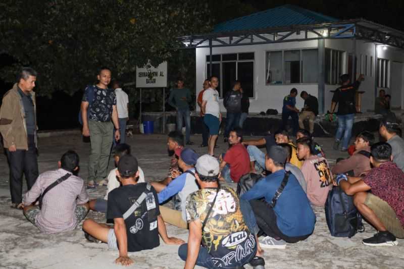TNI AL Gagalkan Pengiriman 17 Calon PMI Ilegal di Batam, 3 Orang Diamankan