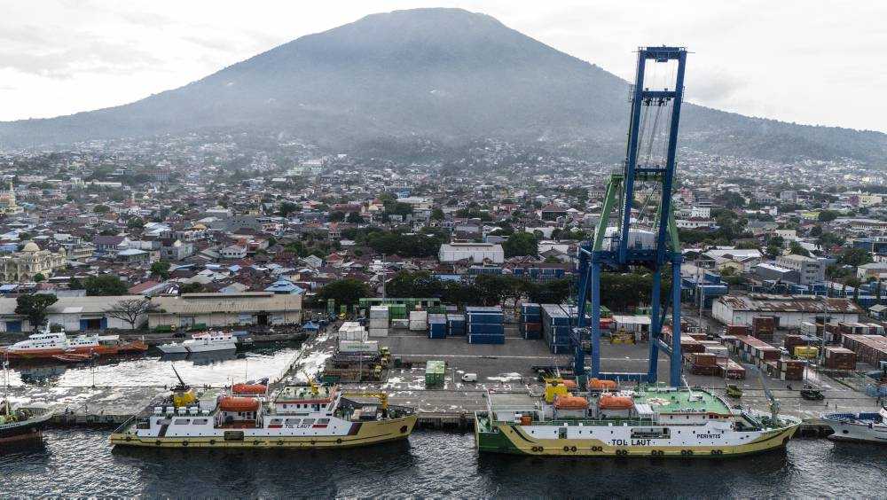 Tol Laut Kurangi Disparitas Harga Di Berbagai Wilayah Indonesia - Koran ...