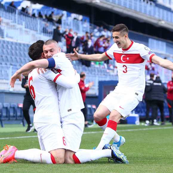 Turki Kembali Raih Poin Sempurna dengan Tundukkan Norwegia 3-0