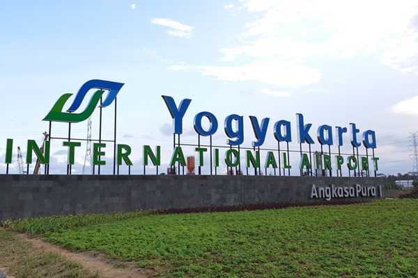 Uji Coba Lintasan KA Bandara Internasional Yogyakarta Lancar