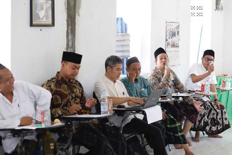 Ulama Dan Kiai Kabupaten Cirebon Percaya Ganjar Mampu Rawat Kebhinekaan ...