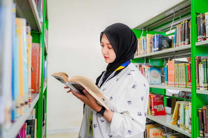 Unnes Tingkatkan Layanan Perpustakaan Hingga Malam Hari