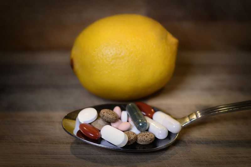 Vitamin C Berlebihan Berisiko Membentuk Batu