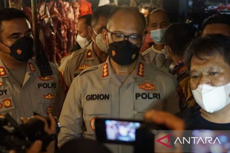 Waduh! Pedagang Daging Mogok Tak Jualan di Pasar Tambun. Lapak Dibiarkan Kosong, Pembeli Bingung