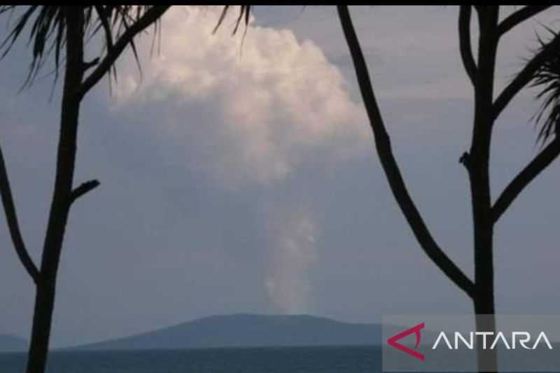 Waduh Semoga Tidak Jatuh Korban, Gunung Anak Krakatau Kembali Erupsi Pada Kamis Dini Hari