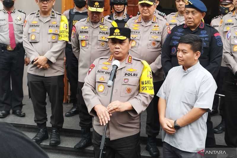 Warga Diimbau Tetap Pakai Masker Meski PPKM Dicabut