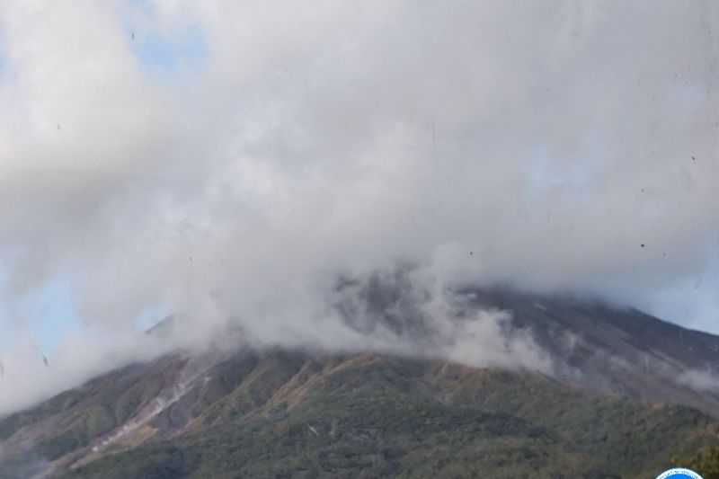 Warga Harus Hati-hati, BPBD: Luncuran Lava Gunung Karangetang Ancam Tiga Permukiman Warga