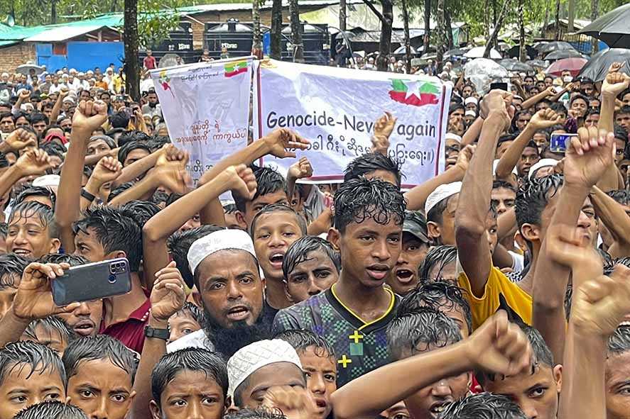 Warga Rohingya Tuntut Diakhirinya Kekerasan