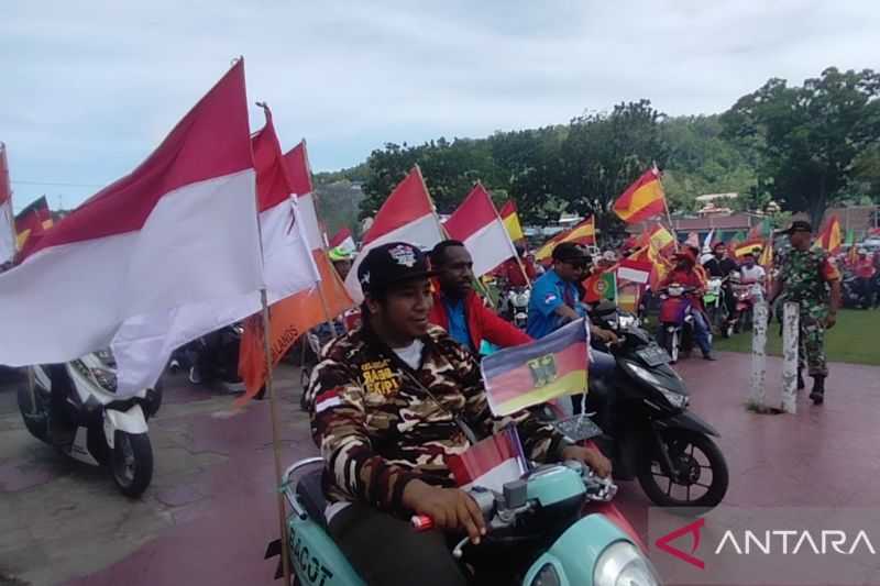 Warga Sangat Antusias, Ribuan Bendera Merah Putih Warnai Konvoi Piala Dunia di Manokwari