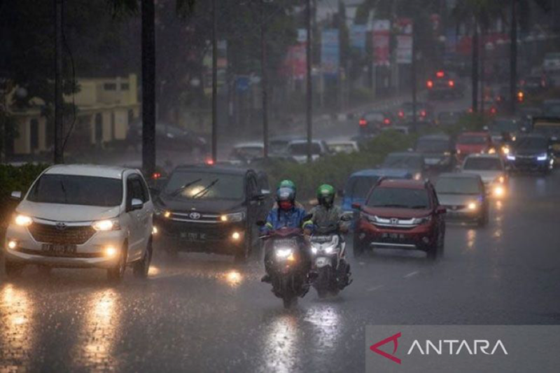 Waspada Banjir, Hujan Lebat Diperkirakan Melanda Sebagian Besar Wilayah Indonesia