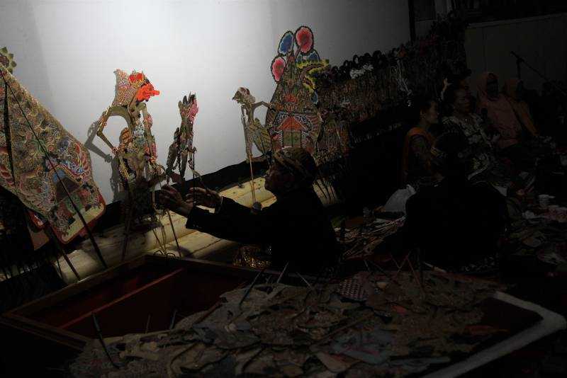 Wayang Kulit  Asli dari Indonesia