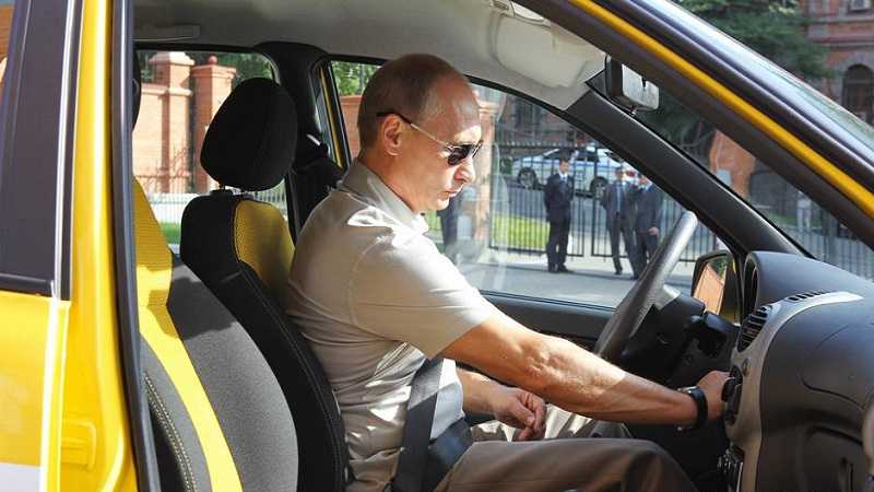 Wow..., Presiden Vladimir Putin Mengaku Pernah Bekerja Sambilan Sebagai Sopir Taksi pada Era ‘ 90-an
