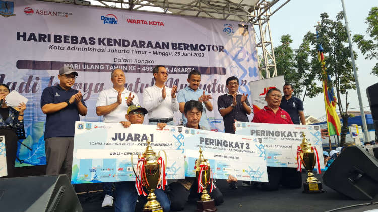 Wujudkan Bisnis Berkelanjutan, PLN Turut Memberikan Apresiasi Kampung Bersih Jakarta Timur 