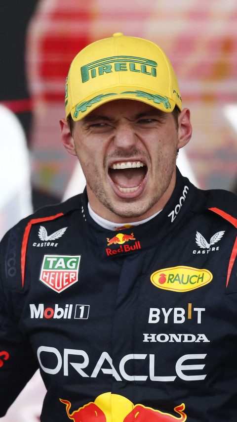 Verstappen dari Posisi 17 ke Nomor Satu